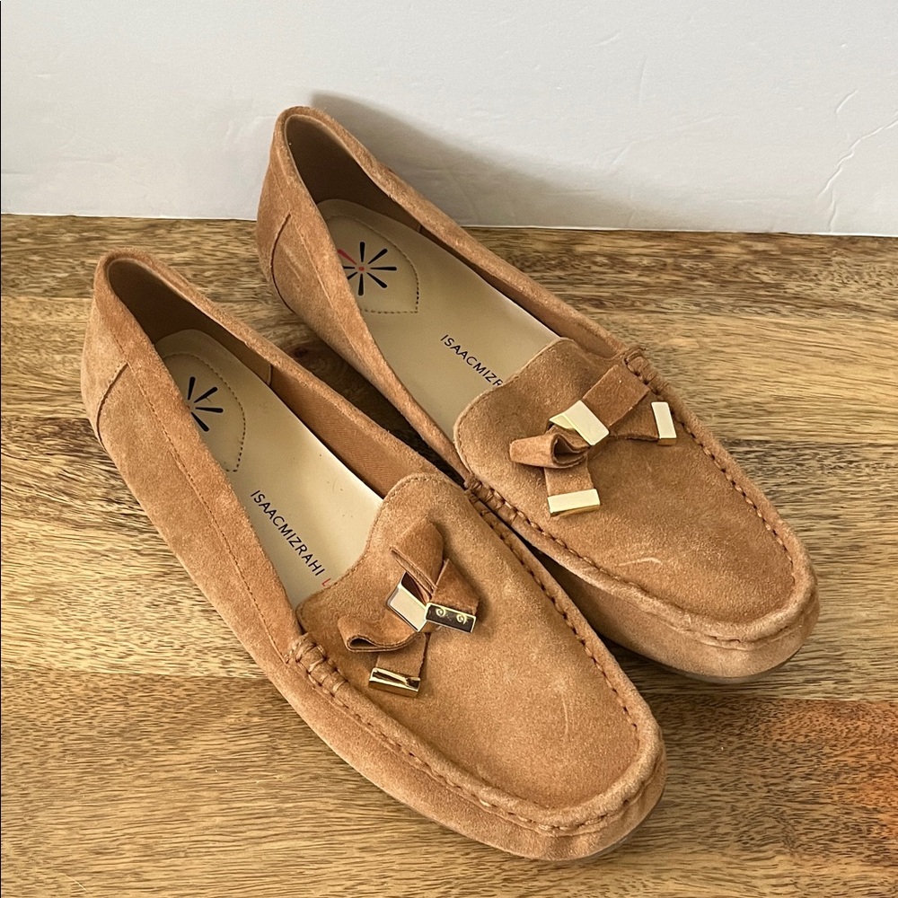 Isaac Mizrahi Tan Moccasins with Gold Accents